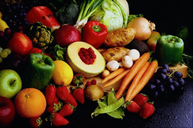 Φρούτα και λαχανικά δε διώχνουν τον καρκίνο