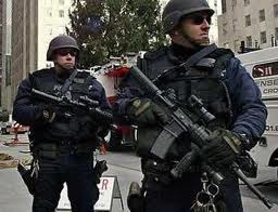 Η αστυνομία στις ΗΠΑ αντιμέτωπη με 300 εκατ. όπλα