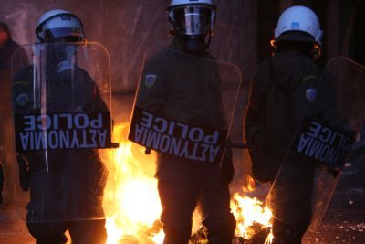 «Πολεμικό» τοπίο σε όλη την Ελλάδα