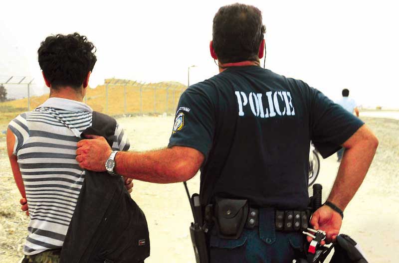 Συλλήψεις παρανόμων μεταναστών και διακινητών στην Κομοτηνή