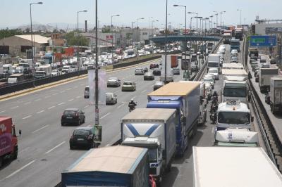 Προσοχή στη Λ. Αθηνών με Κηφισού