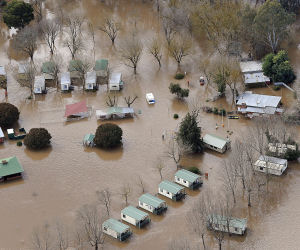 Οι πλημμύρες στην Αυστραλία σκέπασαν 22 πόλεις