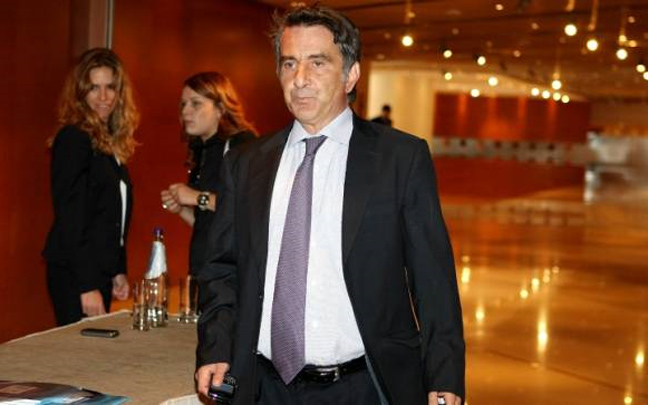 Με Βεκρή… και βλέπουμε