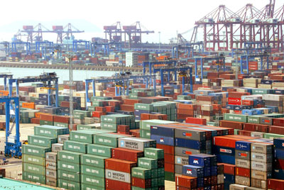 Αυξήθηκαν κατά 7,7% οι εισαγωγές το Σεπτέμβριο