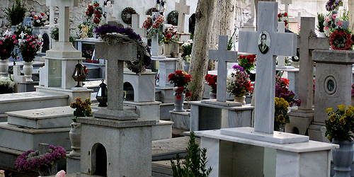 «Καμπάνα» στο δήμο Βόλου για κοιμητήριο