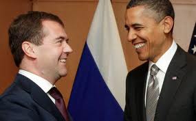 Ιστορική χαρακτήρισαν τη συμφωνία Ομπάμα και Μεντβέντεφ