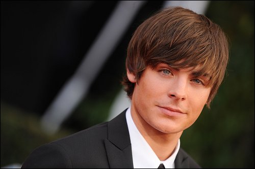 Μαζί με τη Vanessa Hudgens&#8230; πάει και η κόμη του Zac Efron