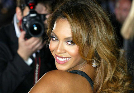 Συνεργασία με βετεράνο του σινεμά για τη Beyonce