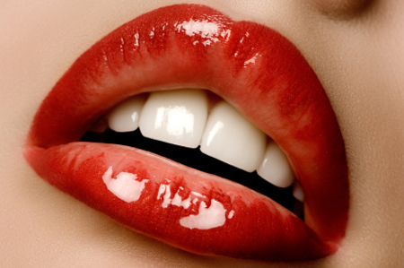 Φτιάξτε ενυδατικό lip gloss