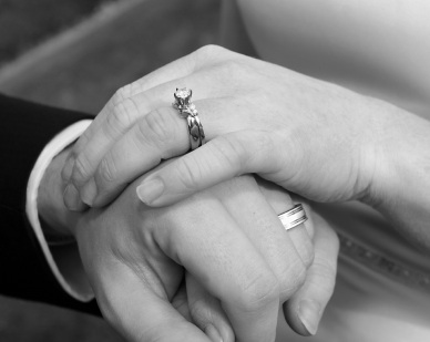 «Διαζύγιο» με το επίδομα γάμου από σήμερα