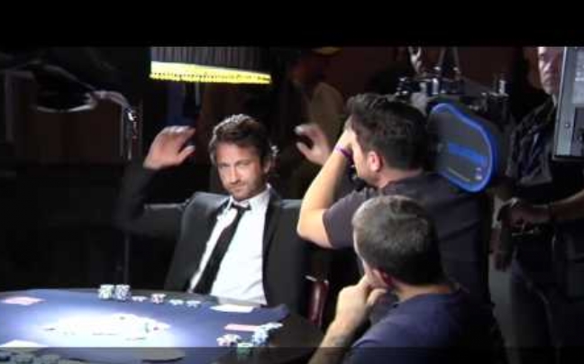 Ο γοητευτικός Gerard Butler είναι ο Mr L’Oreal