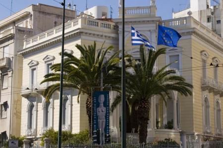 Έρχεται στην Αθήνα η «Άγονη Γραμμή»