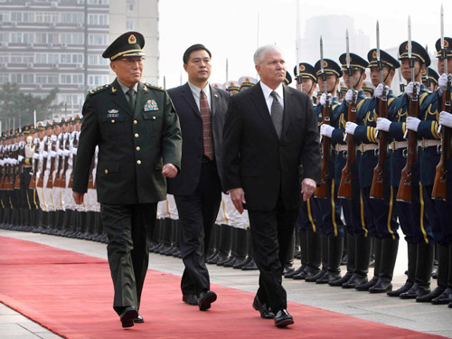 Συνομιλίες του Αμερικανού υπουργού Άμυνας στην Κίνα