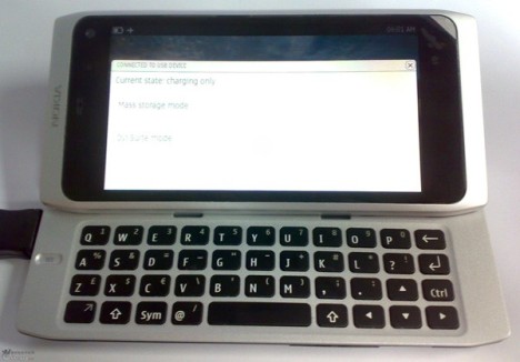 Nokia N9 με MeeGo και Intel Atom στα 1,2 GHz