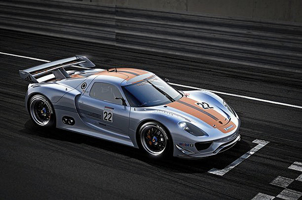 Αποκαλυπτήρια για την Porsche 918 RSR!