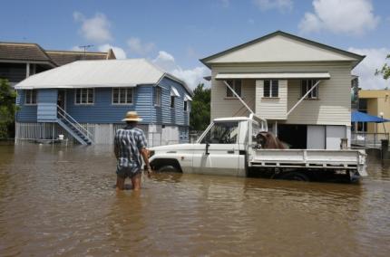 Αυξάνεται ο αριθμός των νεκρών από τις πλημμύρες