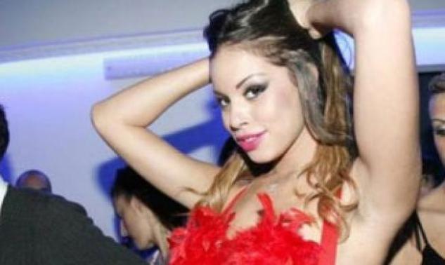 Παντρεύεται η «πέτρα του σκανδάλου»