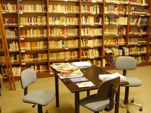 Ανοίγει για το κοινό η βιβλιοθήκη του δήμου Χανίων