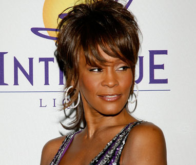 Η Whitney Houston επιστρέφει δισκογραφικά