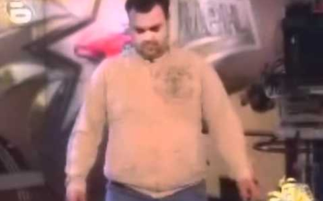 Για τα λεφτά τα κάνεις όλα…