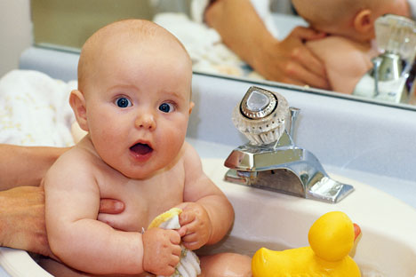 Κάντε το μπάνιο του μωρού σας παιχνίδι!