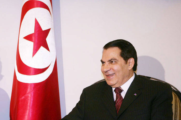 Συνέλαβαν τον αδελφό του έκπτωτου προέδρου της Τυνησίας