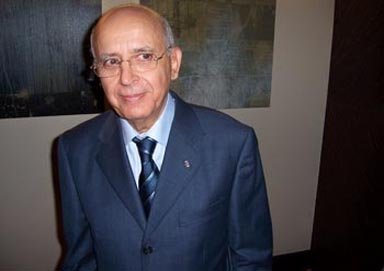 Παραιτήθηκε και ο Γανούσι