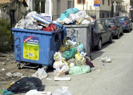 Σε κλοιό σκουπιδιών και πάλι η Θεσσαλονίκη
