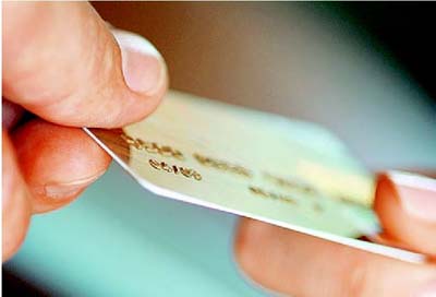 Έκπτωση φόρου έως και 40% για τις αποδείξεις