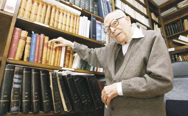 Στην Κρήτη θα ταφεί ο καθηγητής Κριαράς