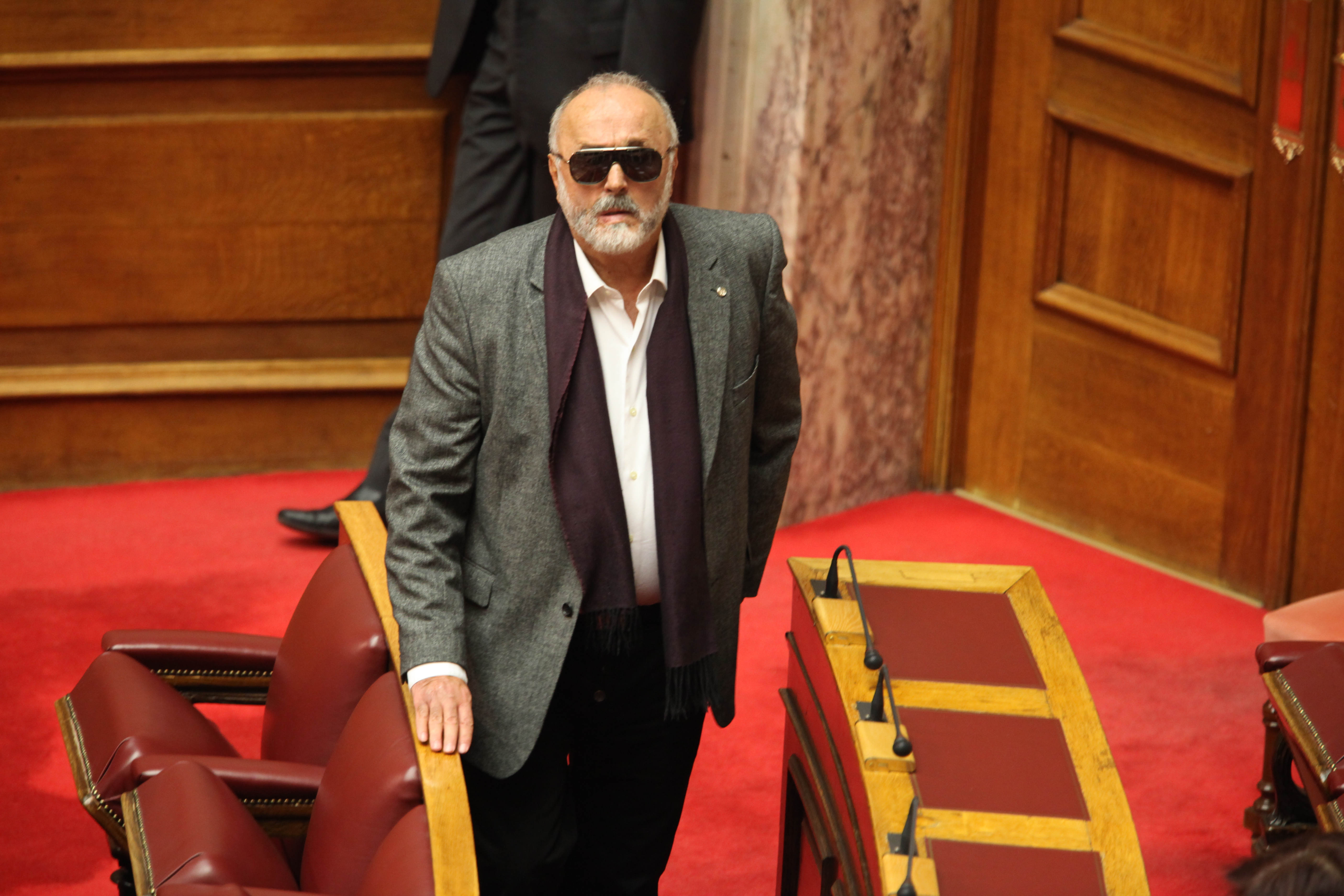 «Ψευδεπίγραφο παραμύθι ότι η Ελλάδα θα βγει από τα μνημόνια»