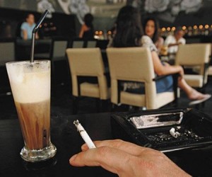 «Καπνός» η απαγόρευση τσιγάρου στους δημόσιους χώρους