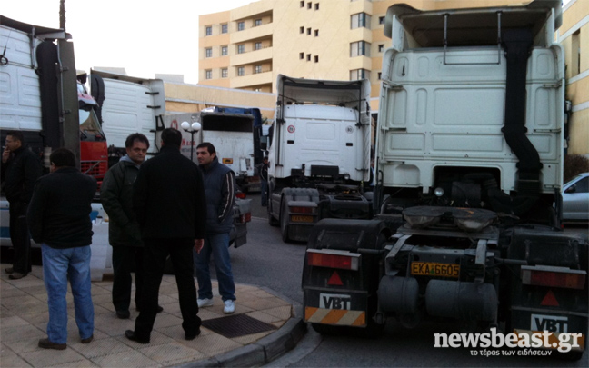 Επέδωσαν ψήφισμα οι ιδιοκτήτες φορτηγών