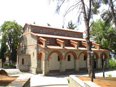 Ιερόσυλοι διέρρηξαν μοναστήρια στη Λαμία