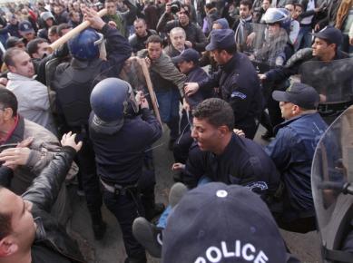 Αίρεται η κατάσταση έκτακτης ανάγκης στην Αλγερία