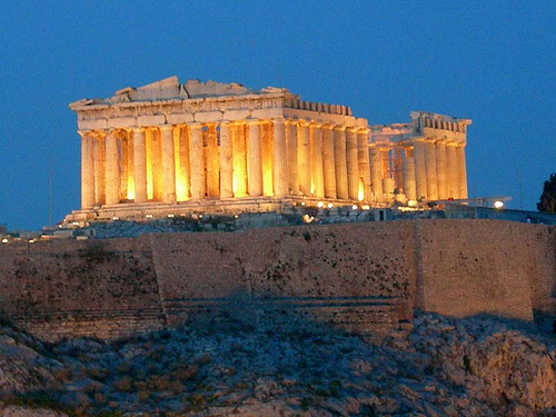 Η Ελλάδα ανέκαθεν «τρώει» τα παιδιά της