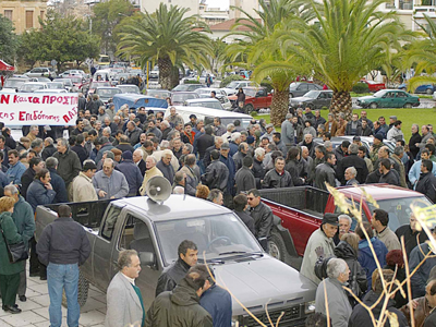 Οι αγρότες στην Κρήτη διαμαρτύρονται