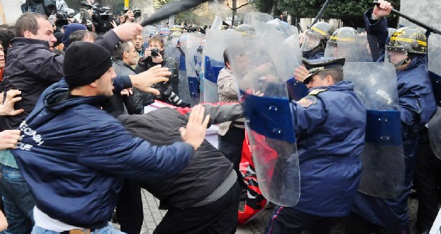 Σύσταση Αμερικάνικης πρεσβείας στους υπηκόους της στα Τίρανα