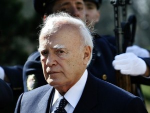 «Δεν γίνεται να με αποκαλούν προδότη»