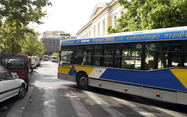 Ανακοίνωσαν πρόγραμμα κινητοποιήσεων οι εργαζόμενοι στα λεωφορεία