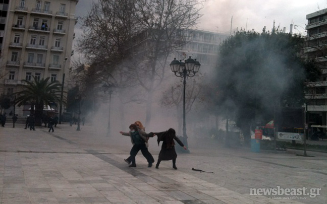 Πανικός στην Πλατεία Συντάγματος