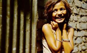 Στάχτη το σπίτι ηθοποιού του Slumdog Millionaire