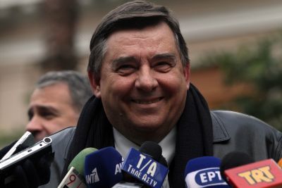 Προς τα άκρα… κατευθύνονται οι Έλληνες