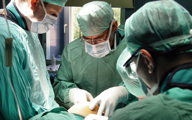 Εξοικονόμηση 225 εκατ. ευρώ με τα χειρουργεία μιας ημέρας