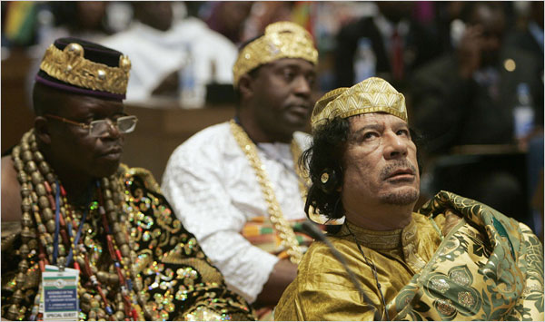 Οι ηγέτες της Αφρικής σπεύδουν στη Λιβύη