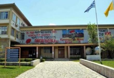 «Αποκλεισμένη» παραμένει η πρυτανεία στην Πάτρα