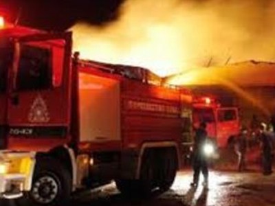 Φωτιά σε αυτοσχέδιο τζαμί στην Καλλιθέα
