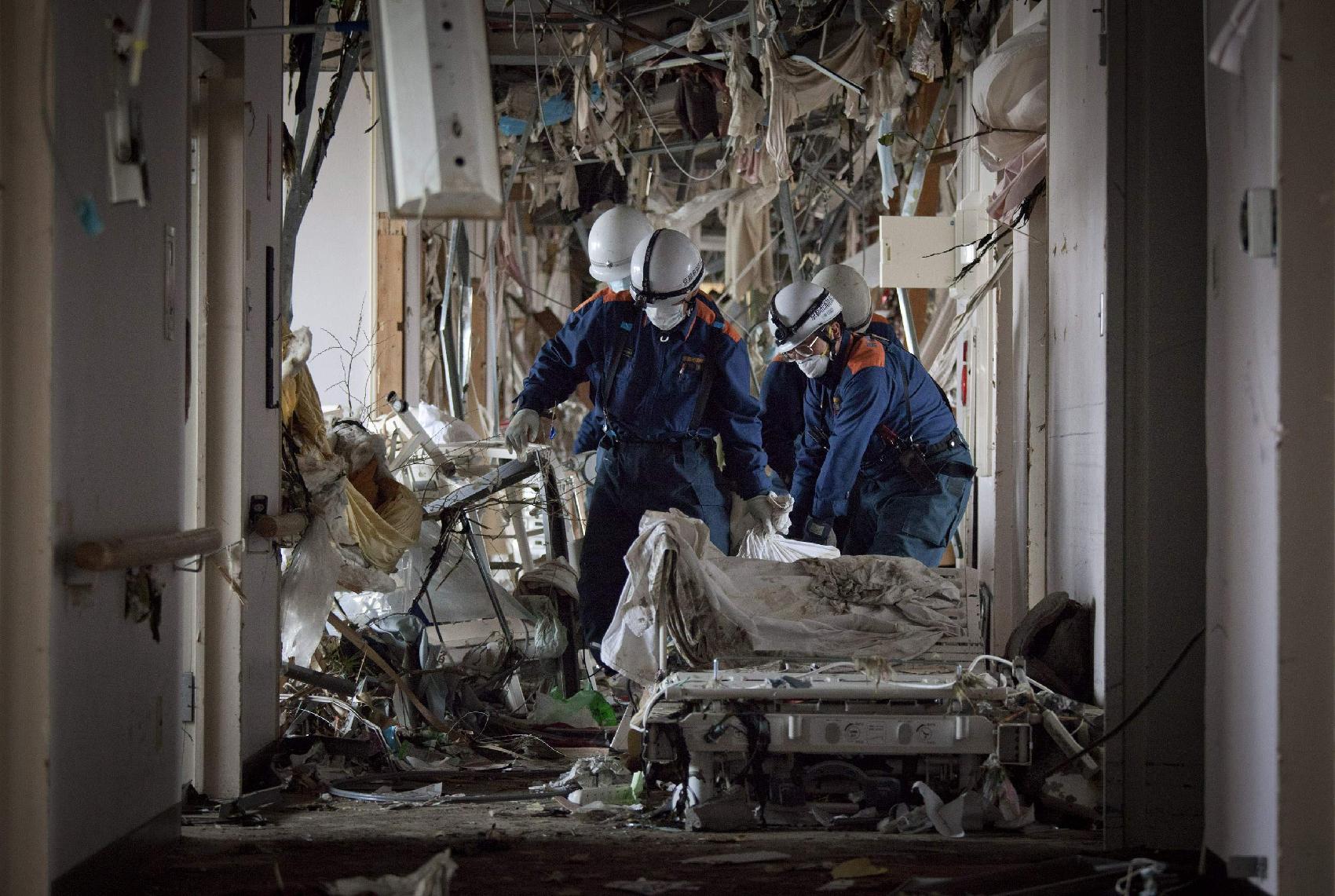 Εταιρείες βάζουν προσωρινό «λουκέτο» λόγω σεισμού