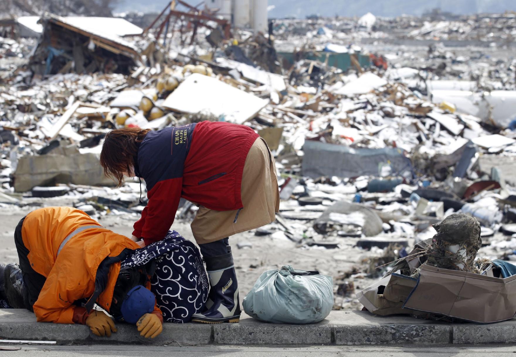 Είκοσι χιλιάδες νεκροί και αγνοούμενοι στην Ιαπωνία