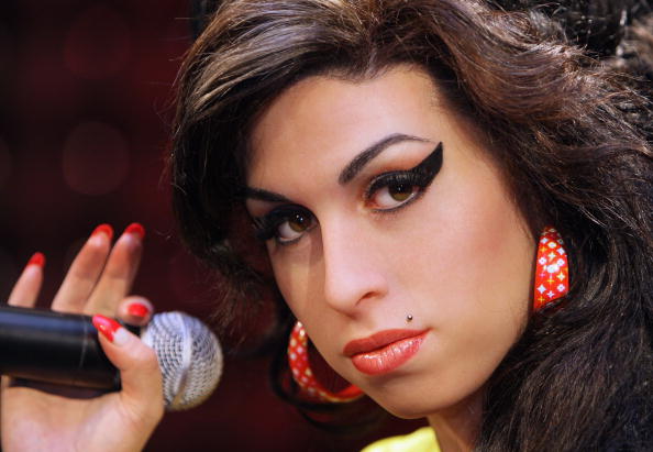 Η Amy Winehouse το καλοκαίρι στην Αθήνα!